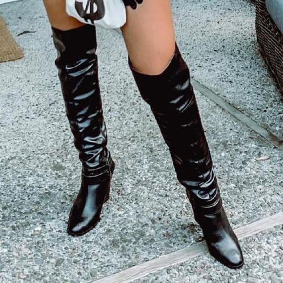 Over the knee boots - Picture 2 of 4
